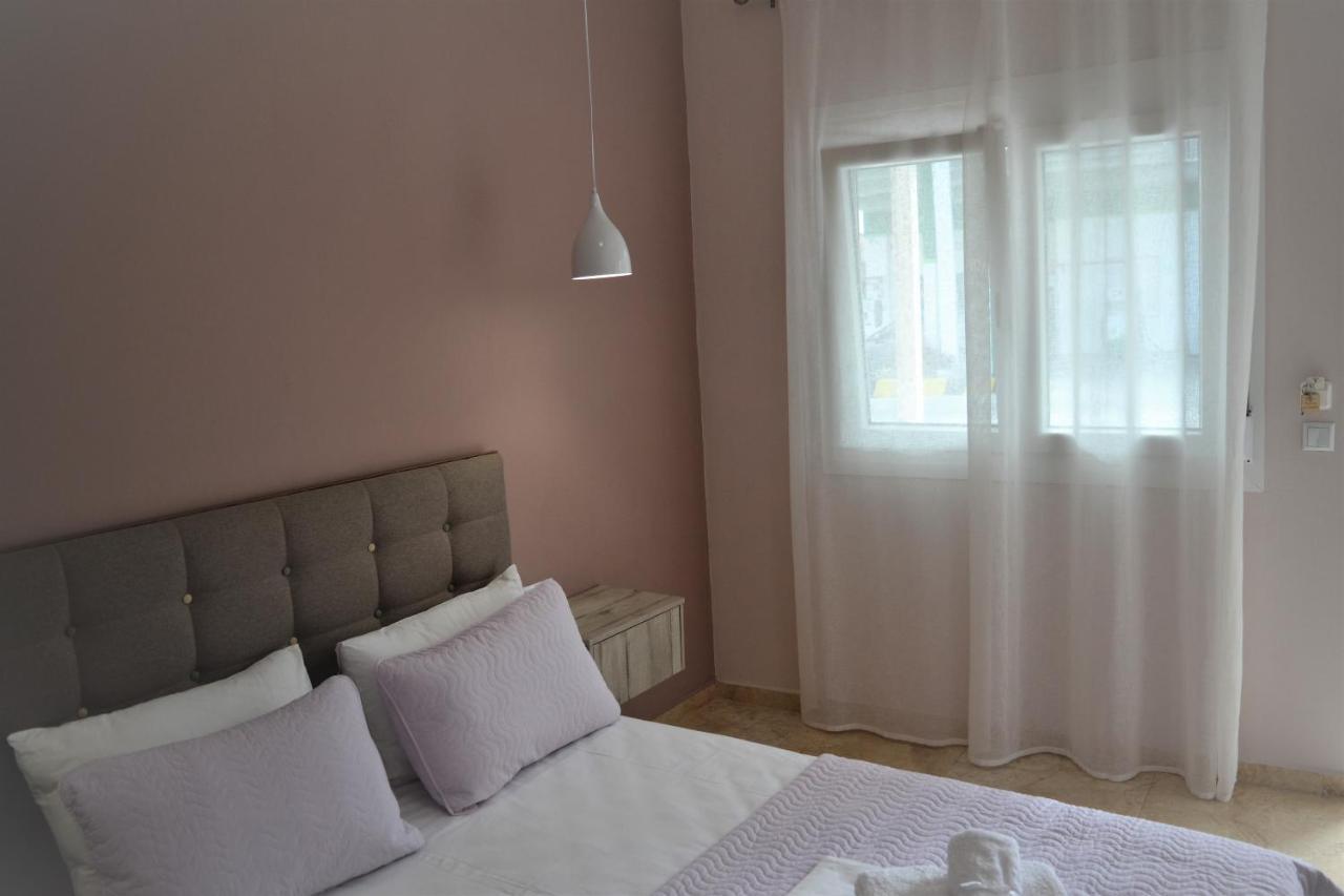 Ioni Rooms Potos Esterno foto