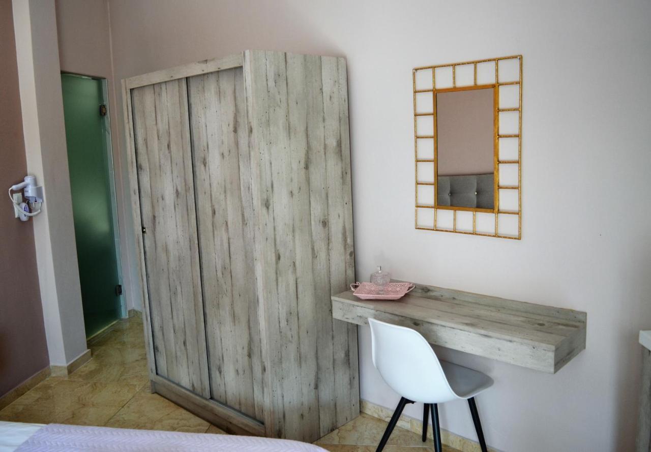 Ioni Rooms Potos Esterno foto