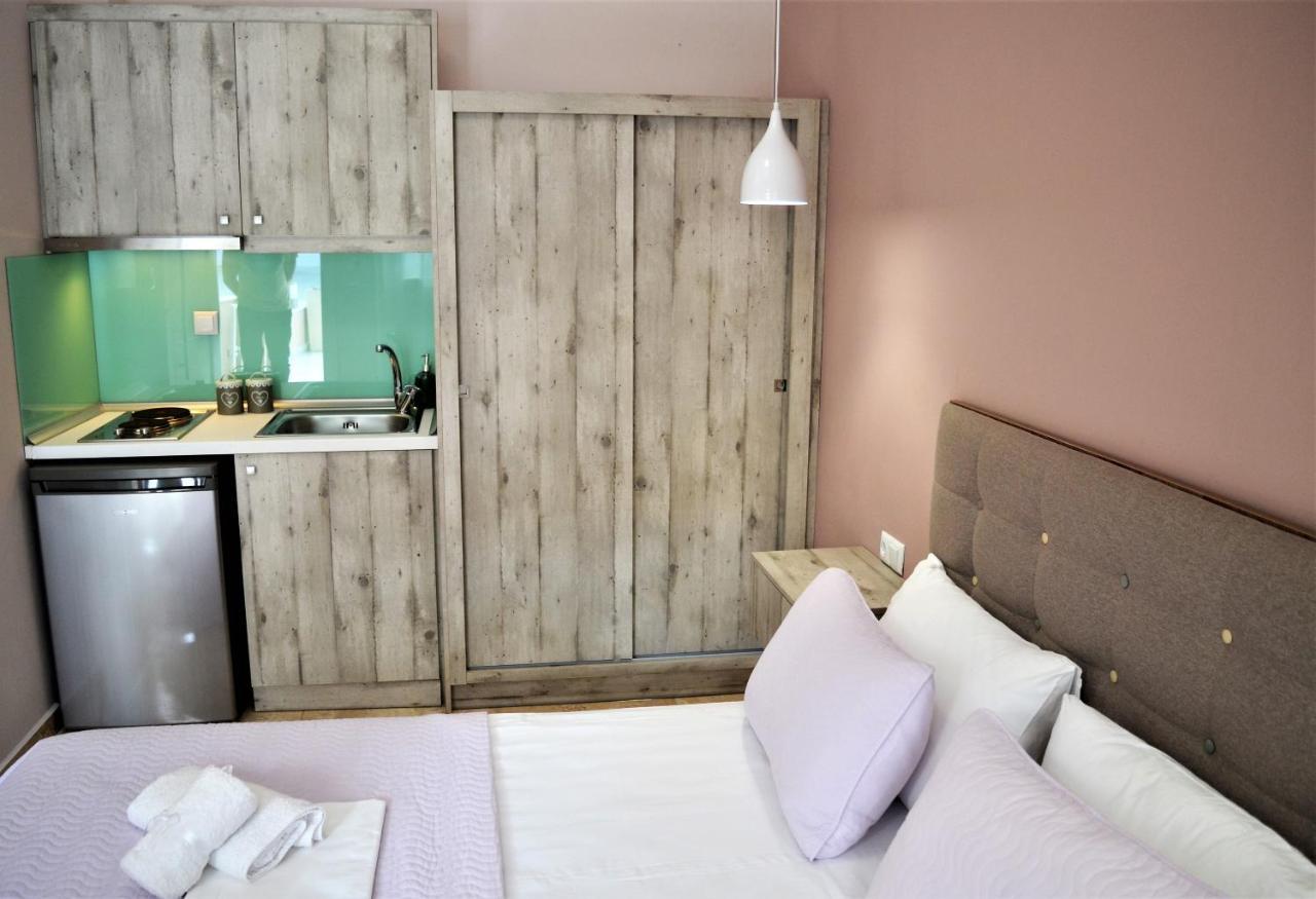 Ioni Rooms Potos Esterno foto